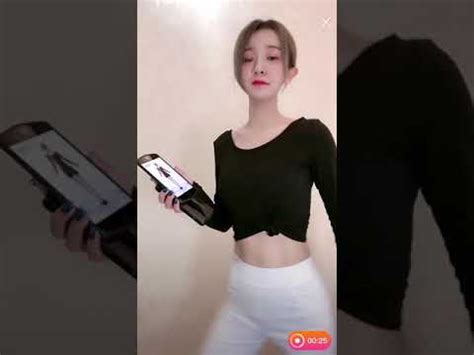 china hot girl dance ID你的可儿呀 白裤 快手 kwai YouTube