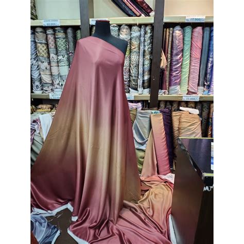 Jual Silky Gradasi Bahan Kain Silk Motif Ombre Kain Gradasi Warna