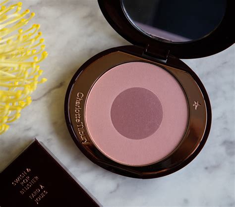 Charlotte Tilbury Cheek To Chic Blushes Review — Raincouver Beauty