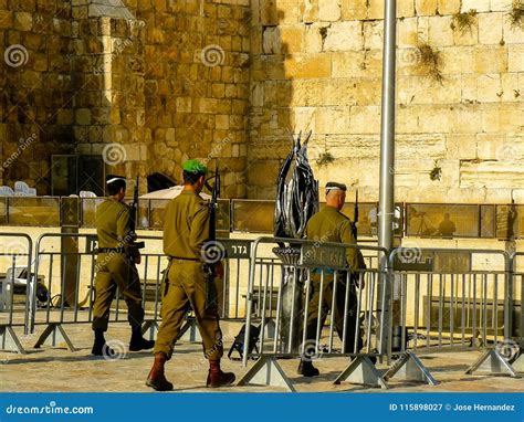 Colores De Israel Fotografía Editorial Imagen De Conmemorativo 115898027