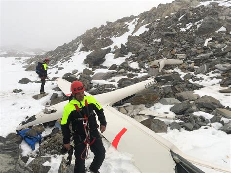 Un aliante è precipitato sul ghiacciaio del Lys morto il pilota