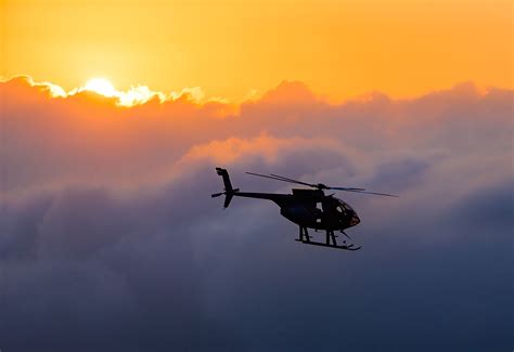 Helicopter Rides in Beautiful Hawaii