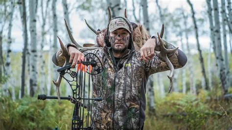 Luke Bryan Buck Commander