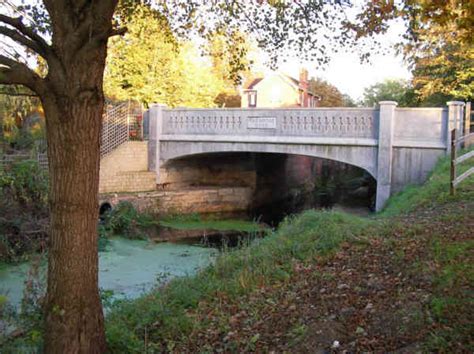 Stroudwater Navigation Sections