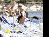 Naked Natalie Imbruglia Added By Hattilah