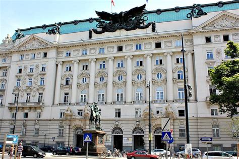 Why the Ringstrasse in Vienna Covers Half Of Your Sightseeing