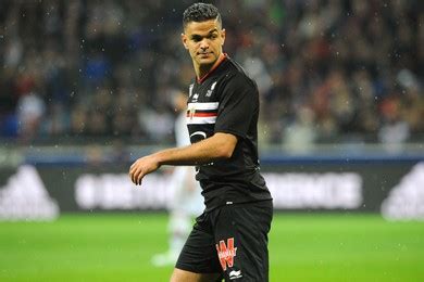 Transfert La Ligue 1 Insiste Mais Ben Arfa Pourrait Suivre Une