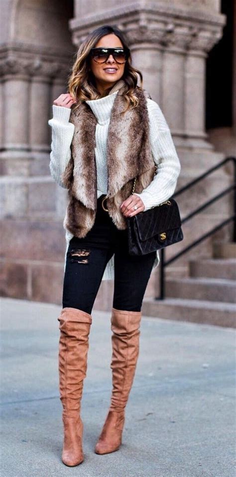 Pin By Emanuele Perotti On Beauties In Fur Street Style Winter