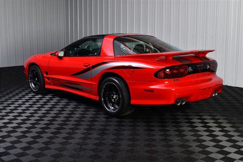 This Is What Perfectly Modified Pontiac Firebirds Look Like