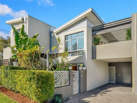 2 301 Oxford Street Leederville WA 6007 Property Details