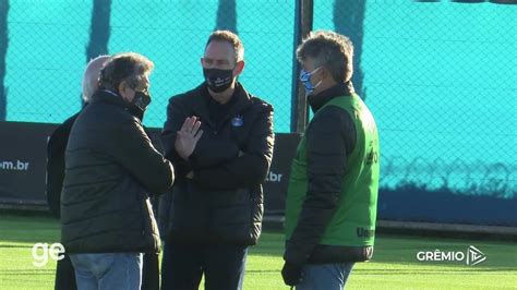 Renato tem conversa presidente do Grêmio e comanda primeiro treino