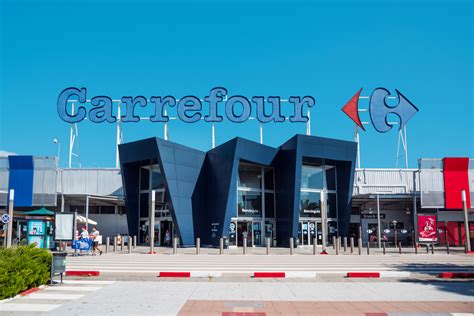 Grupul Carrefour estimează venituri suplimentare de 600 de milioane de