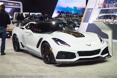 White Chevrolet Corvette Zr1