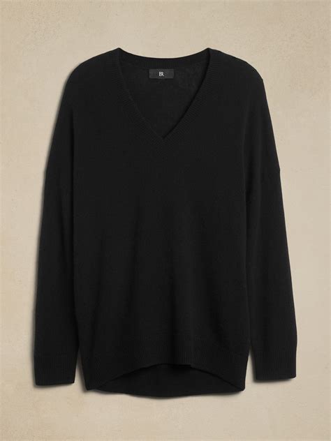 Caro Lightweight Cashmere V Neck Sweater Banana Republic