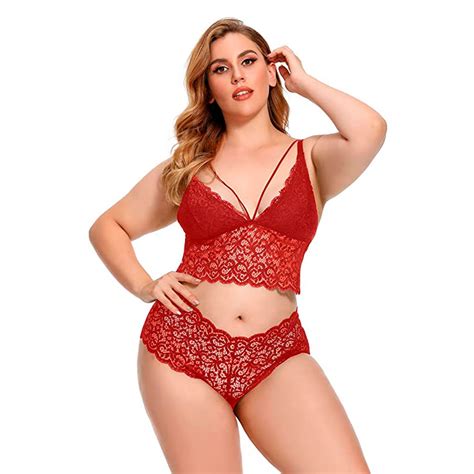 Conjunto De Lingerie Plus Size Modelado