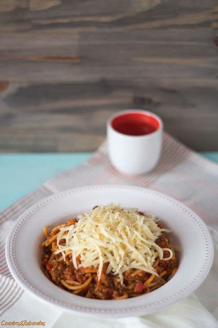 Coentros Rabanetes Spaghetti Bolognese