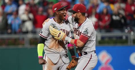 Bonds Forged In Arizona Motivate Gurriel S Return To D Backs Sports