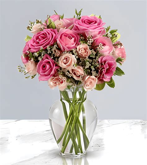 Colorful Rose Bouquet Theflowershopae 38793