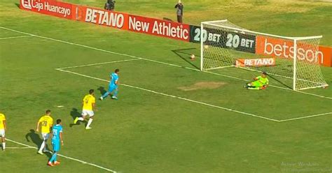 Gol Adt Vs Sporting Cristal Víctor Cedrón Anotó De Penal Y Picó El