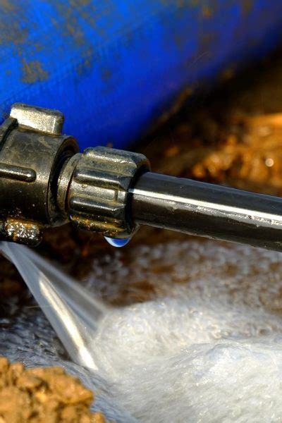 Conseils Efficaces Pour Colmater Une Fuite D Eau Sous Pression