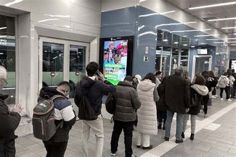 Campaña mupis Acción contra el Hambre España