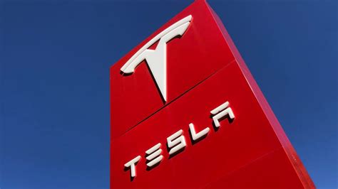 Elon Musk Claims Tesla Could Overtake Apple And Aramco To Become World