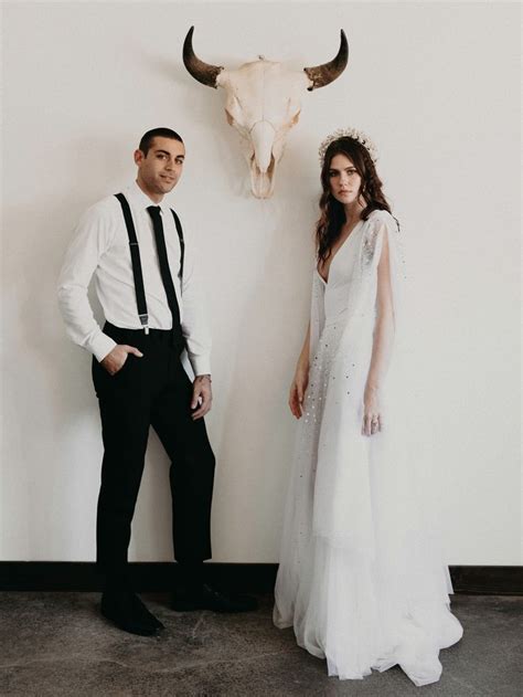 Rugged Romance Edgy Meets Bohemian Desert Elopement Inspiration With