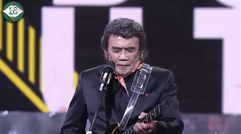 Mainkan Intro Lagu Smoke On The Water Rhoma Irama Ditegur Langsung Kru