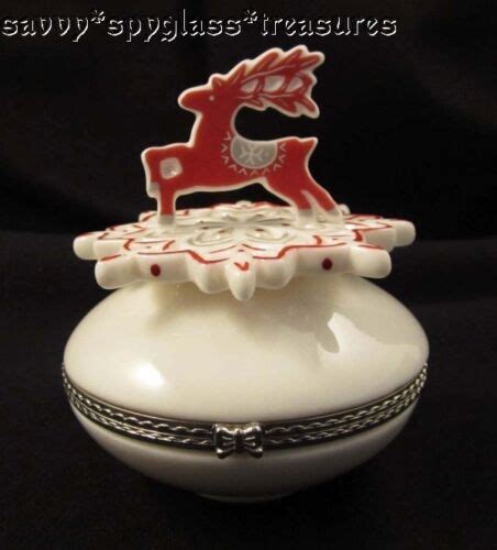 Villeroy And Boch Snowflake And Reindeer Christmas Porcelain Hinged