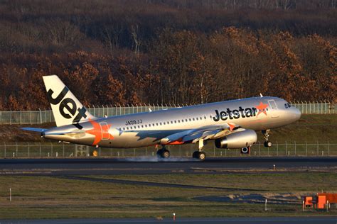 ジェットスター・ジャパン Airbus A320 Ja09jj 新千歳空港 航空フォト By Localtrain64さん 撮影2021