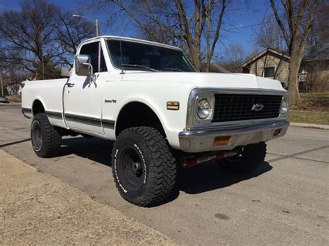 72 Chevy K10 lifted 4x4 C10 Custom 10 Silverado Short box Cheyenne Super Sport - Classic ...