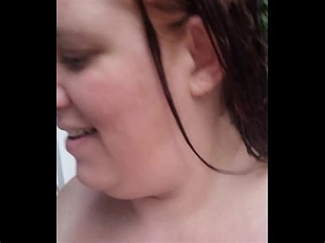 Antes da pegação gostosa dentro da jacuzzi Completo no RED XVIDEOS