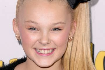 Jojo Siwa Bio Age Height Weight Body Measurements Net Worth