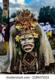 Topeng Bali Traditional Balinese Ceremony Stock Photo 2189473315 ...