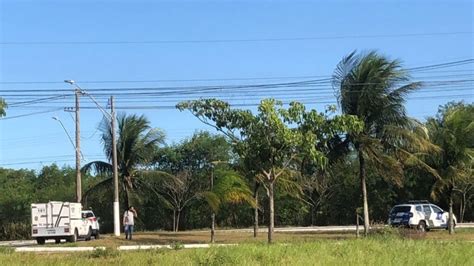 Esqueleto humano é encontrada em área de mata no bairro Morada das