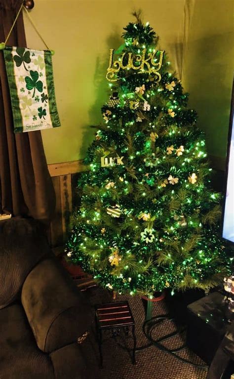 25 Simply Charming St Patricks Day Tree Ideas Hubpages