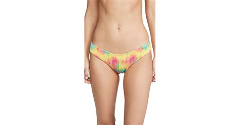 Peixoto Cayo Bikini Bottoms Behati Prinsloo In Pink Tie Dye Bikini On