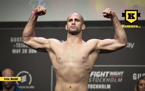 UFC Busan Volkan Oezdemir Besegrar Aleksandar Rakic Via Delat Domslut