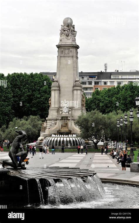 Monumento De Hi Res Stock Photography And Images Alamy