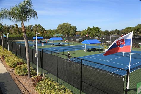 IMG Academy Tennis Courts & Pro Shop | IMG Academy