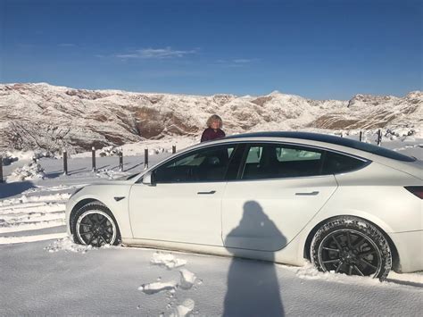 Are Snow Days Better In A Tesla Model Y? | Motohustle