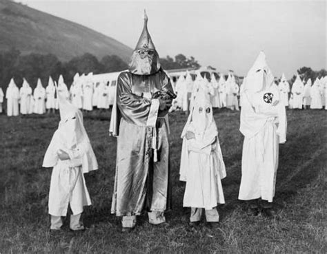 Blog Neutro E Eu Pe O Ajuda Ku Klux Klan Dos Eua Por Favor