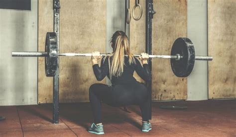 Pourquoi Faire Des Squats 14 Bonnes Raisons Sport Equipements