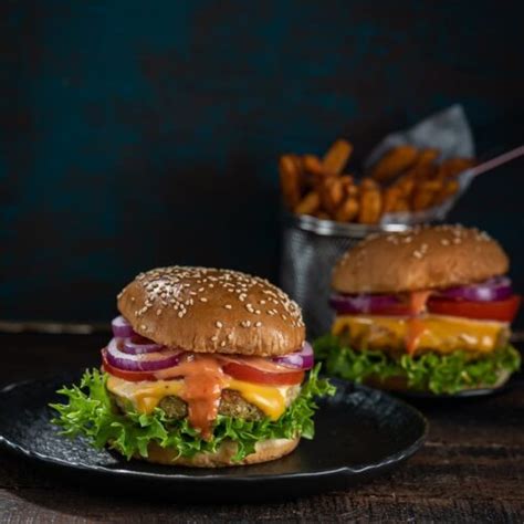 Aloo Tikki Burger Recipe Mcaloo Tikki Recipe Burger Tikki Masalakorb