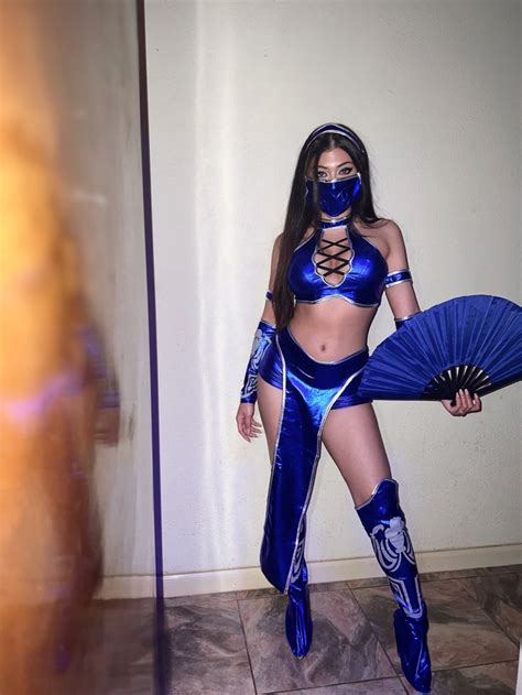 Mortal Kombat Kitana Halloween Costume Cosplay