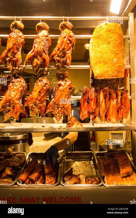 Honeyed Peking Duck Hi Res Stock Photography And Images Alamy