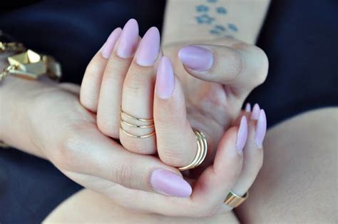 Almond Nails♡ Purple Acrylic Nails Lilac Nails Lavender Nails