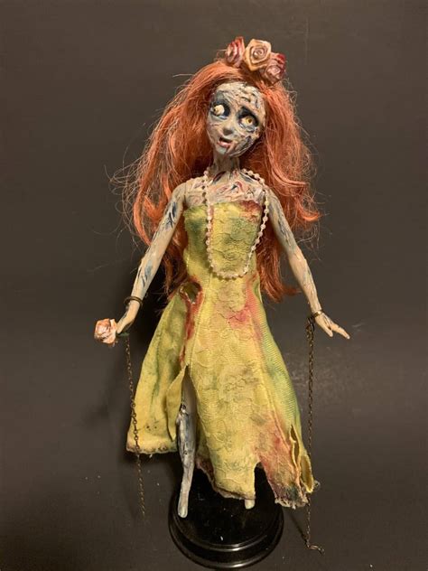 44 Hauntingly Creepy and Dead Scary Zombie Barbie Dolls – NoveltyStreet