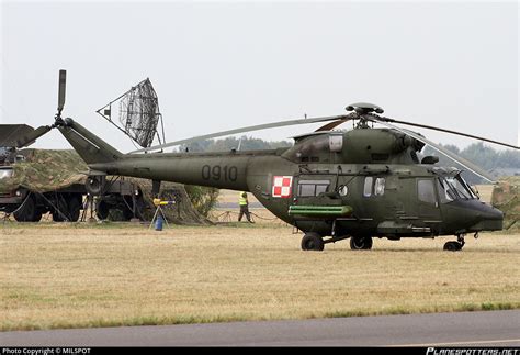 Polish Air Force Pzl Widnik W A Sok Photo By Milspot Id