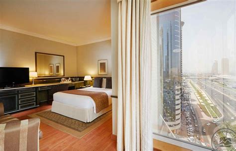 Crowne plaza jumeirah dubai - 78 photo